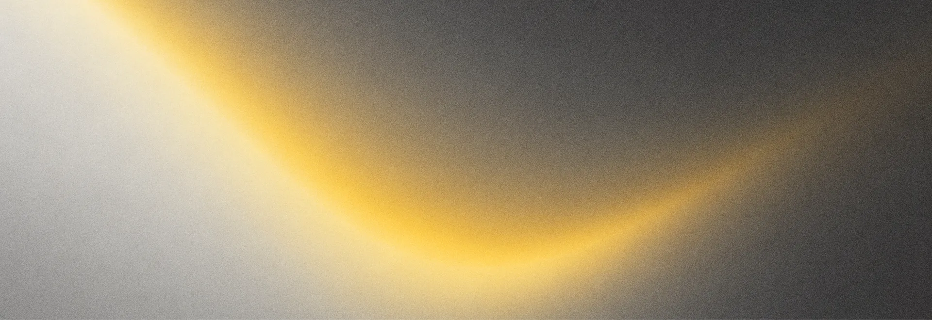 Abstrakter Verlauf von hellem Grau zu dunklem Anthrazit, durchzogen von einem geschwungenen gelben Lichtbogen